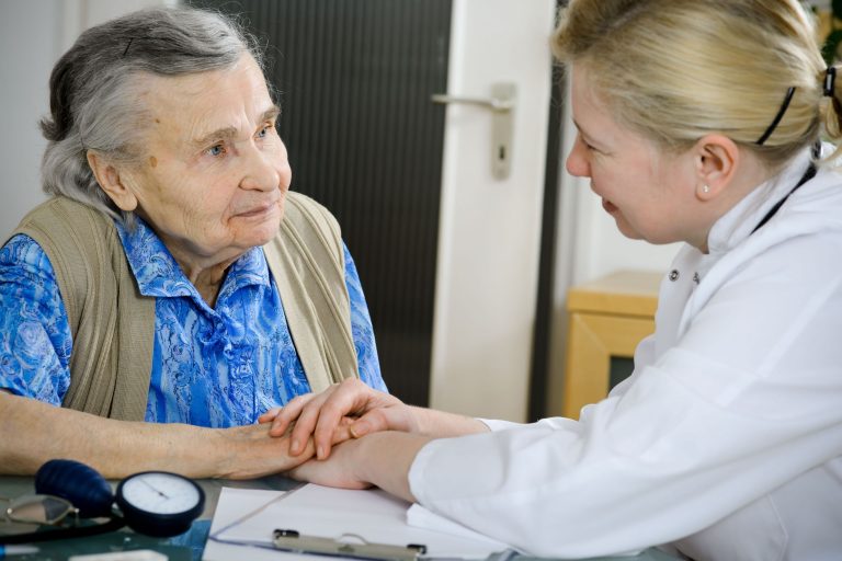 Advantages of Looking Into Home Health Care Services in Miami