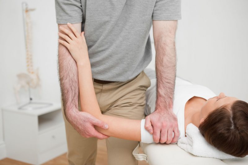 Why You Should Consider Visiting a Sports Chiropractor in Chicago